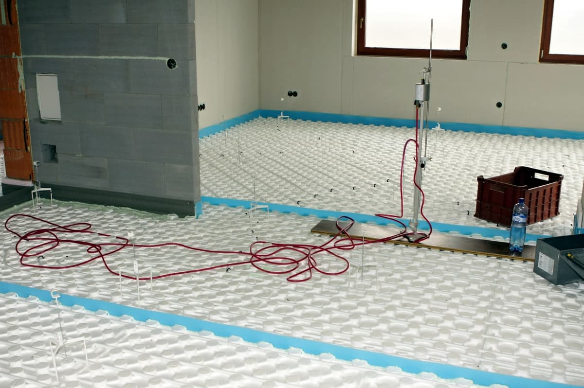 Podlahové vytápění — realizace