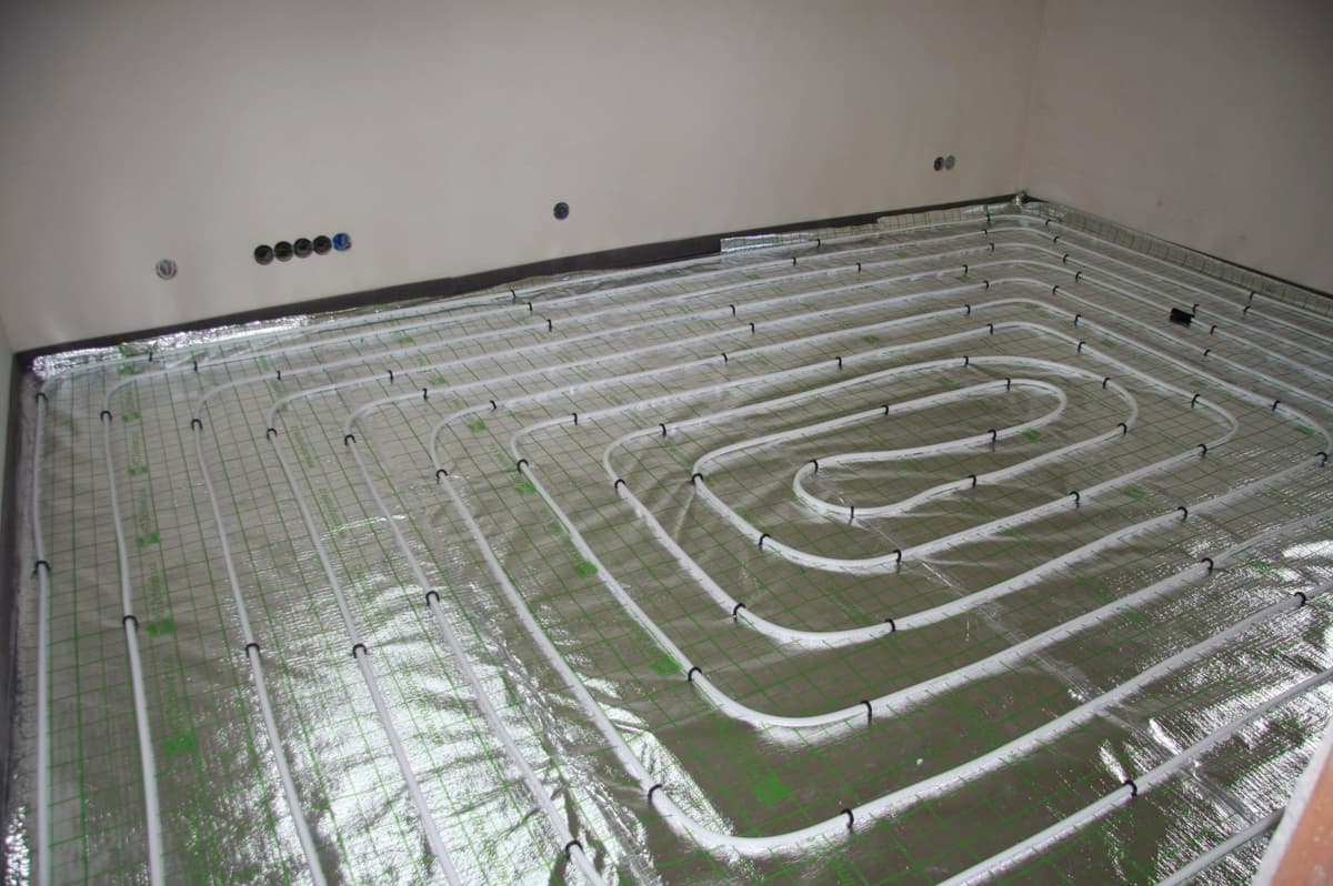 Podlahové topení — realizace